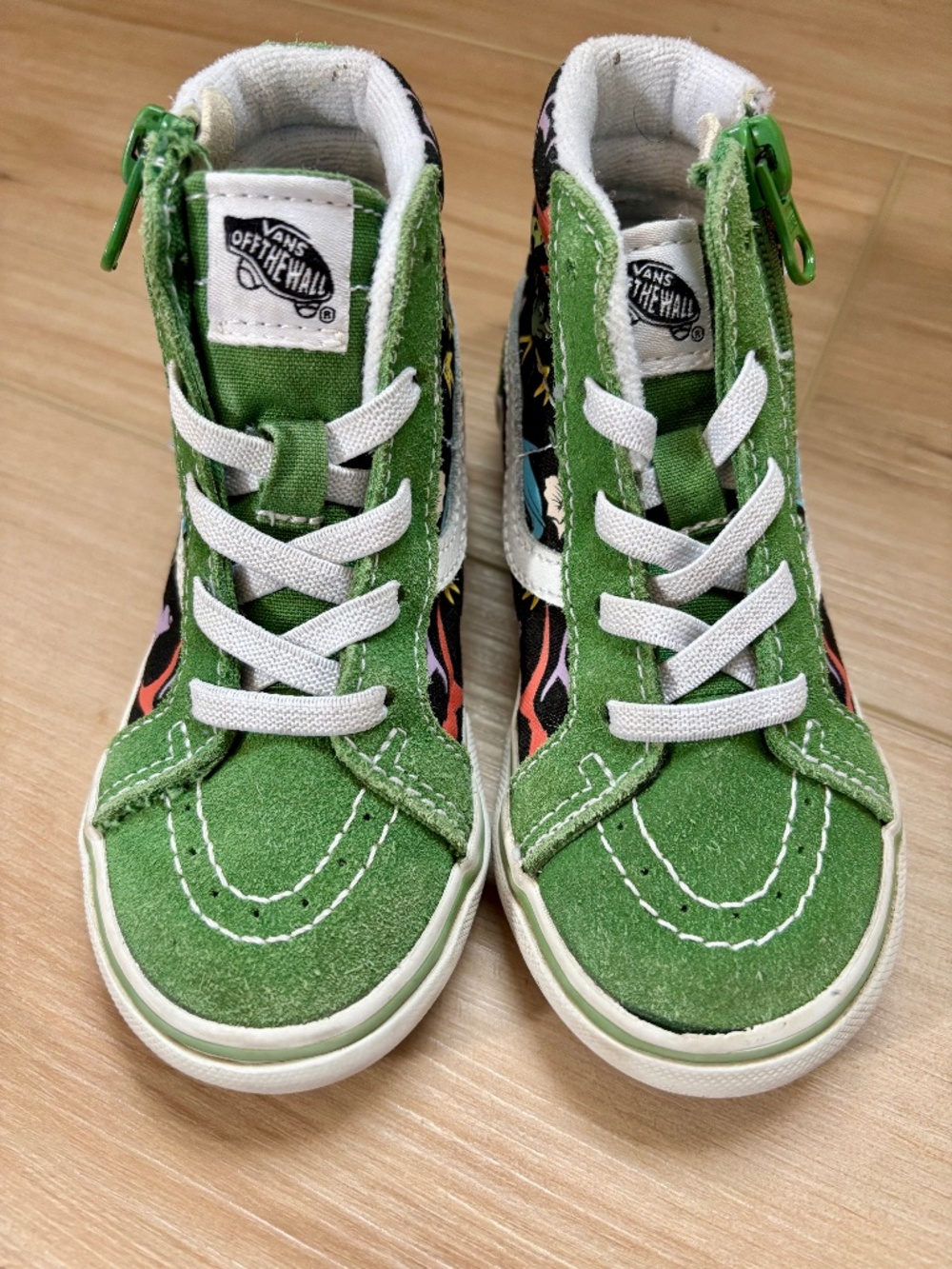 Vans Toddler Sk8-Hi Reissue Side Zip Shark size 7.5